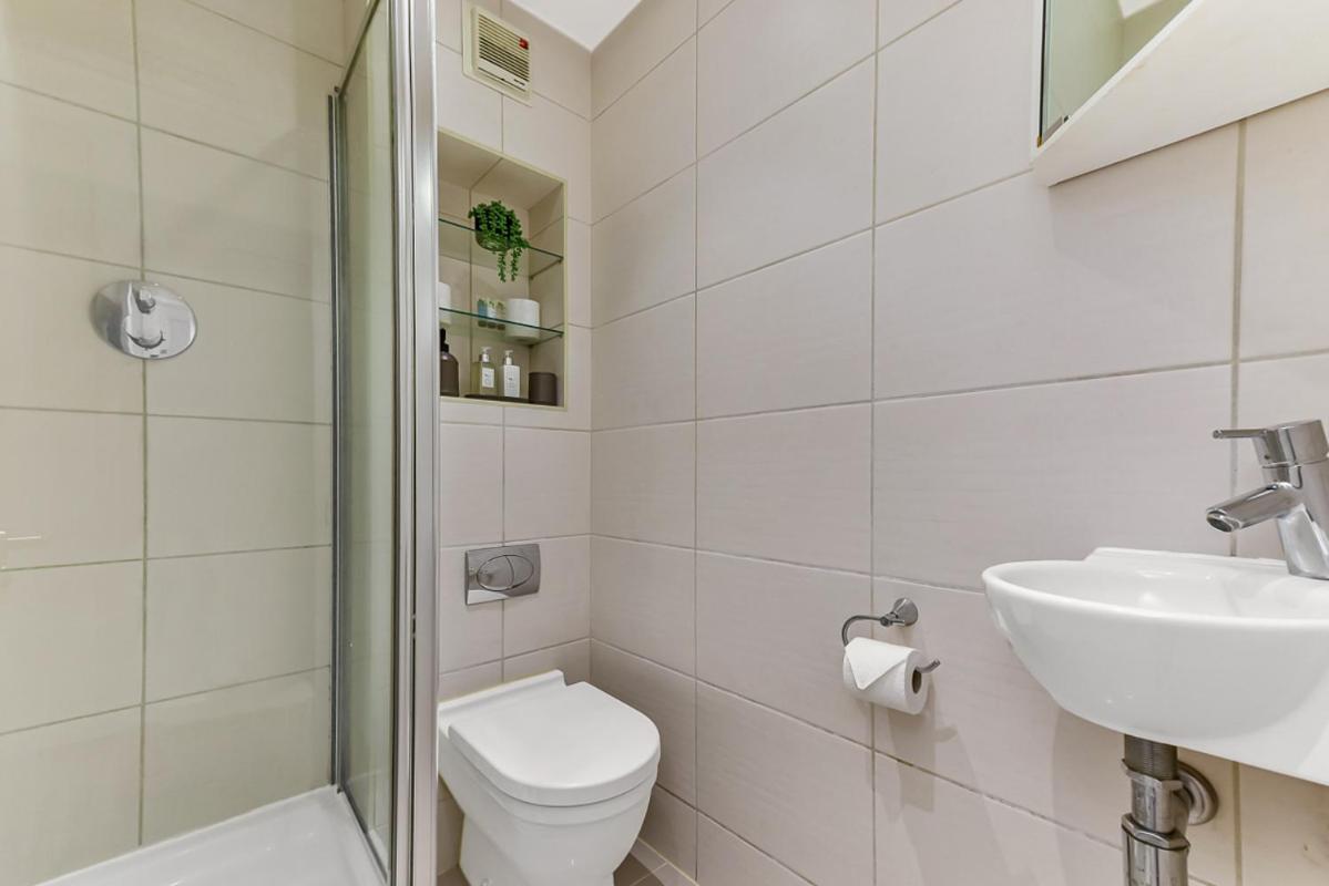 Spacious Cosy 2 Bed Flat, Central London Bagian luar foto